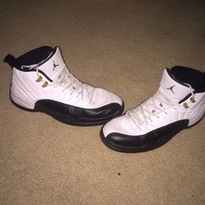 Jordan retro 12 taxis